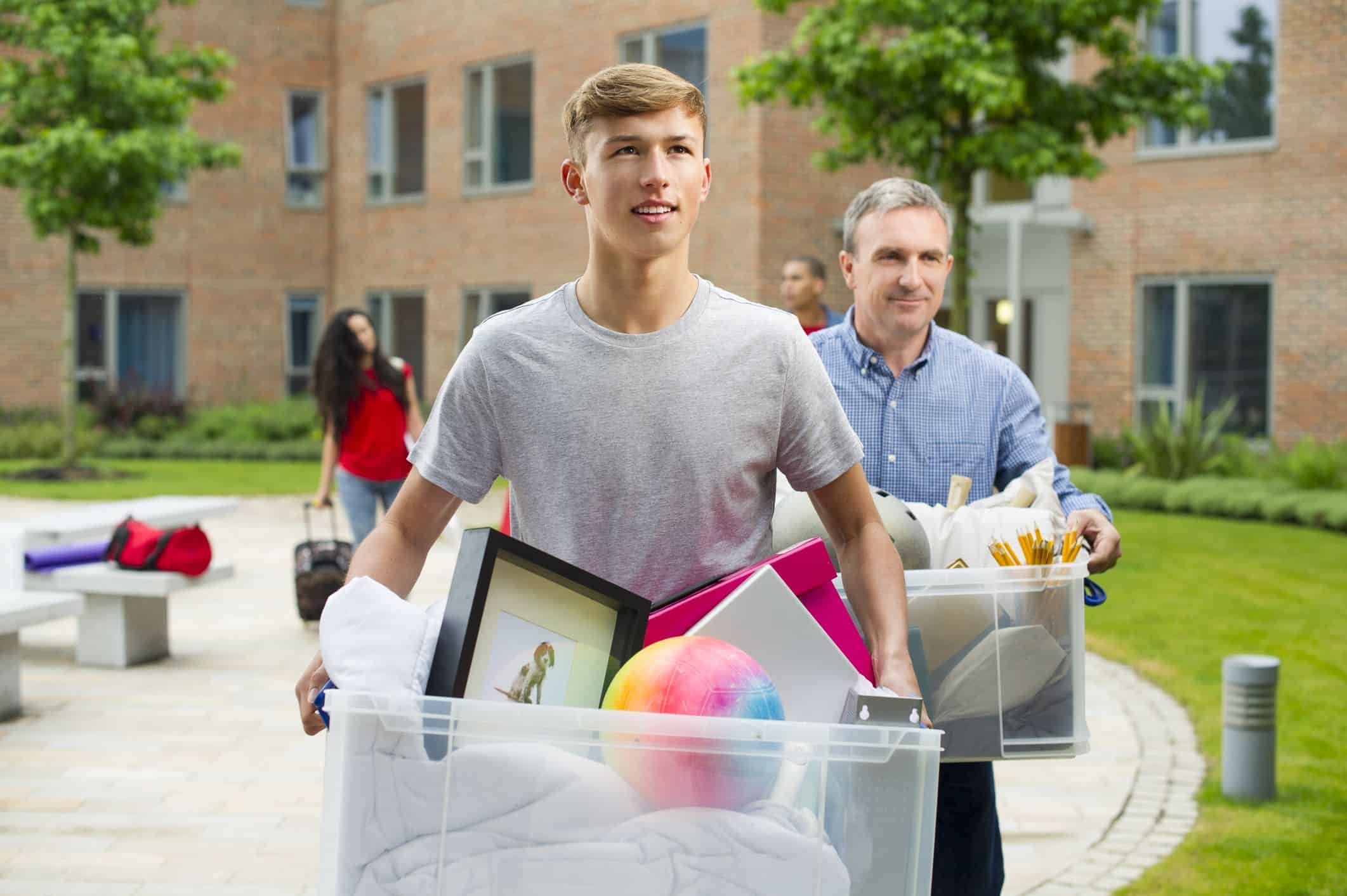 3 essential tips for parents with college-bound kids