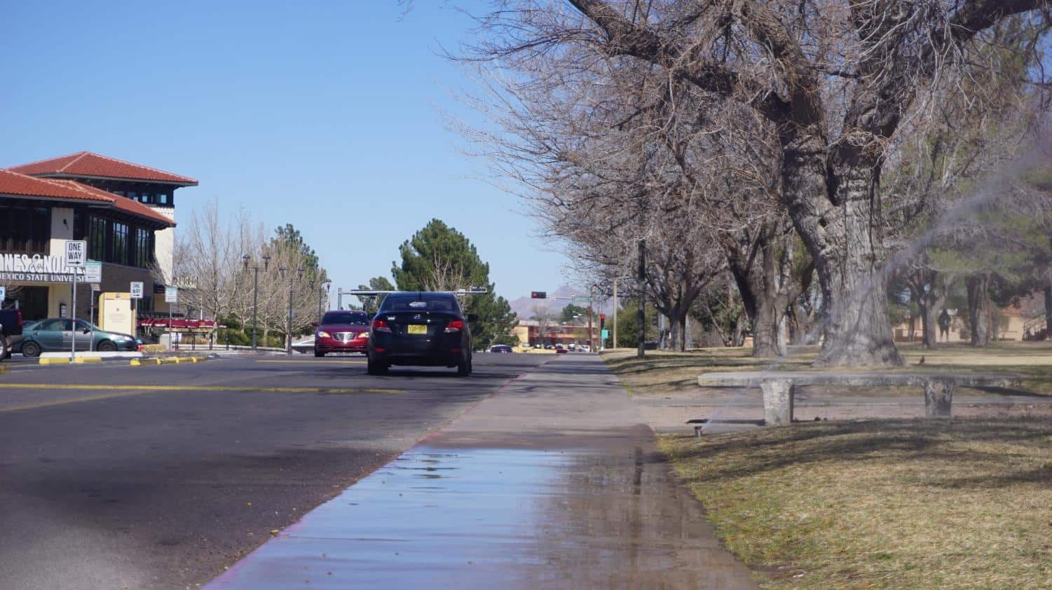 Students are saving money as spring break nears