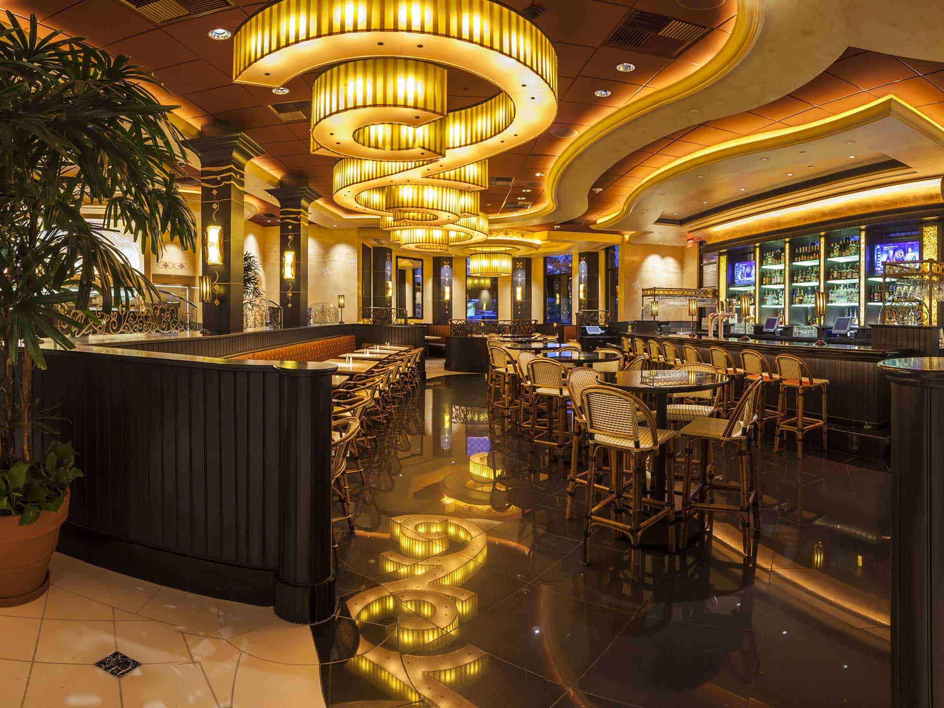 5 Clever Ways to Save Money at the Cheesecake Factory, According to a Former Server