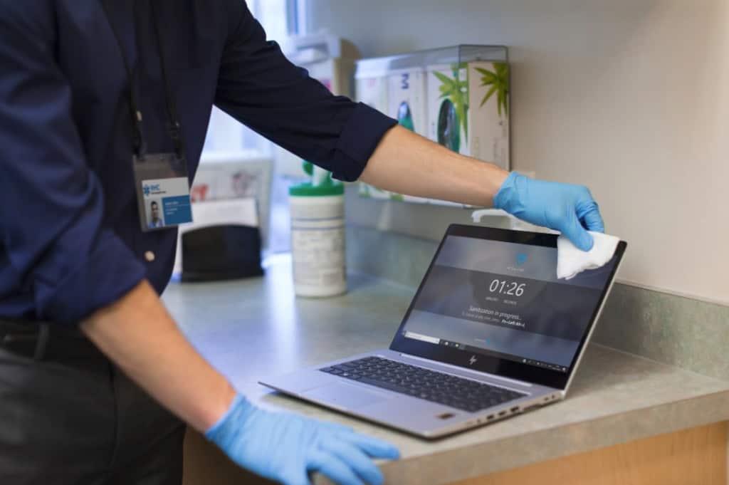 HP launches sanitizable healthcare notebook, all-in-one PC, and display