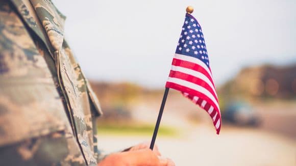 Veterans Day 2018: All the sales, savings, and freebies vets can get