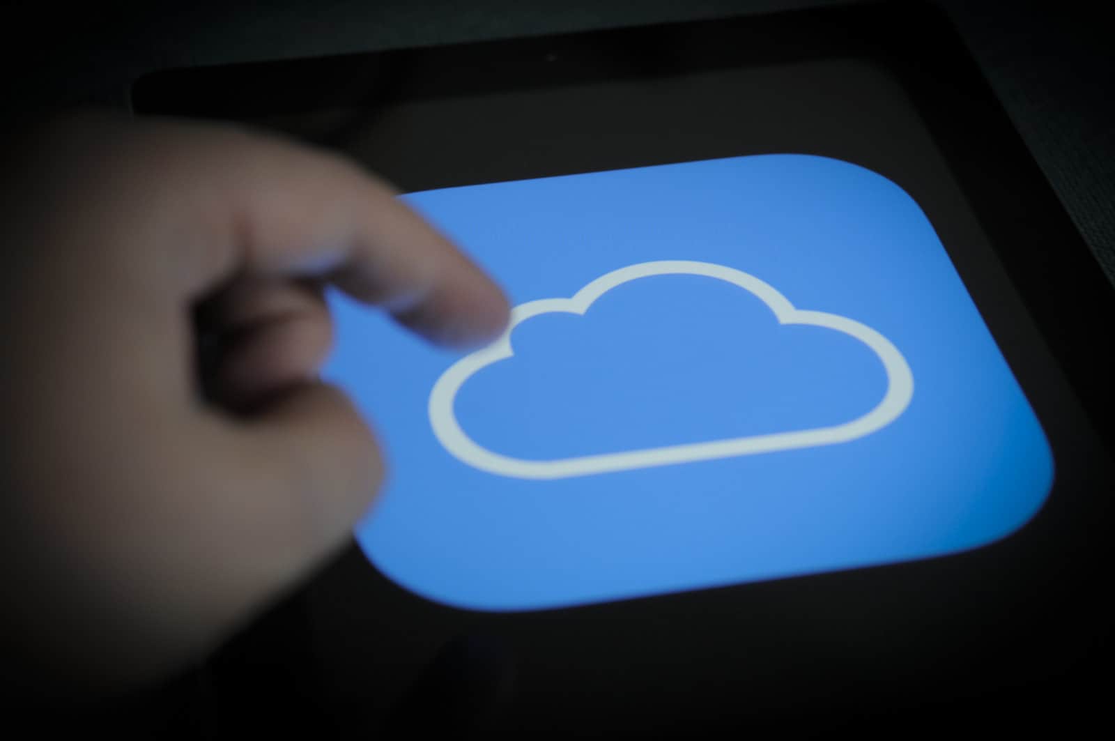 Apple and Microsoft are fixing a serious iCloud bug in Windows 10
