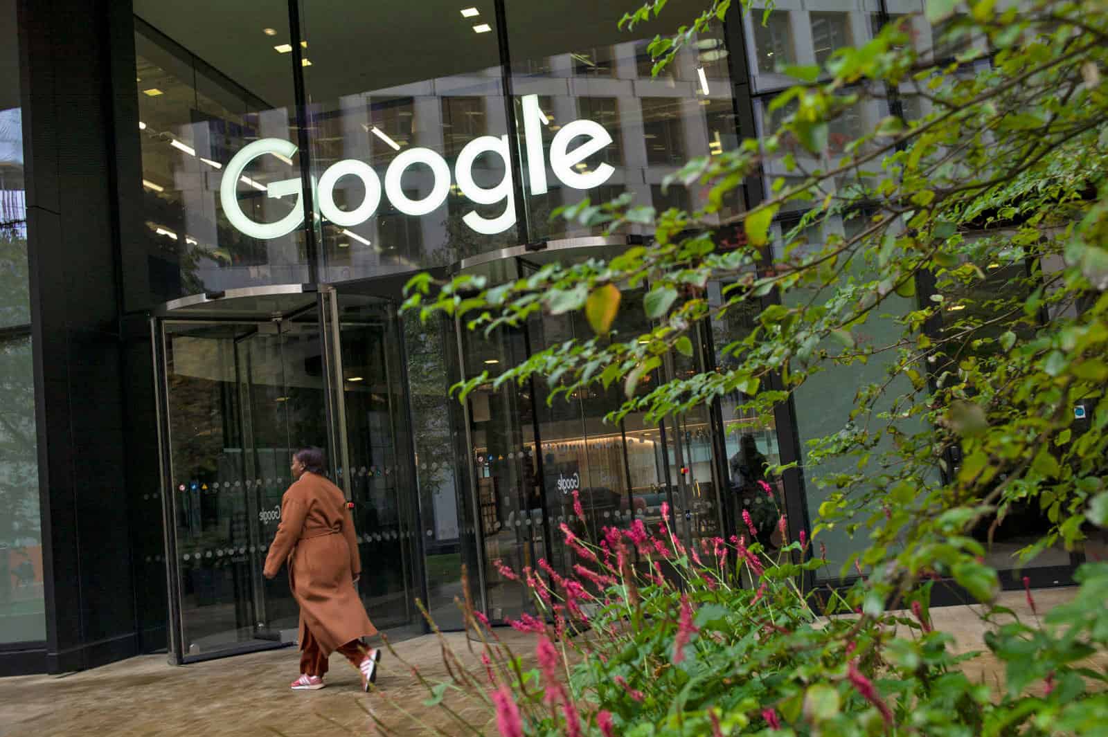 Apple restores Google’s internal iOS apps