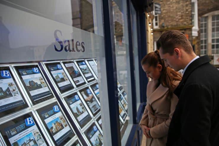 This is the Number 1 obstacle keeping people from buying a home