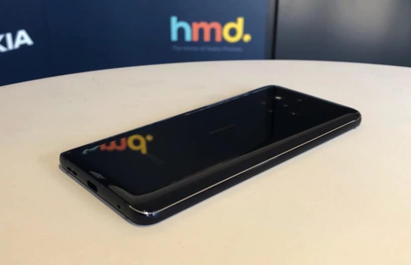 Nokia phones caught mysteriously sending data to Chinese servers