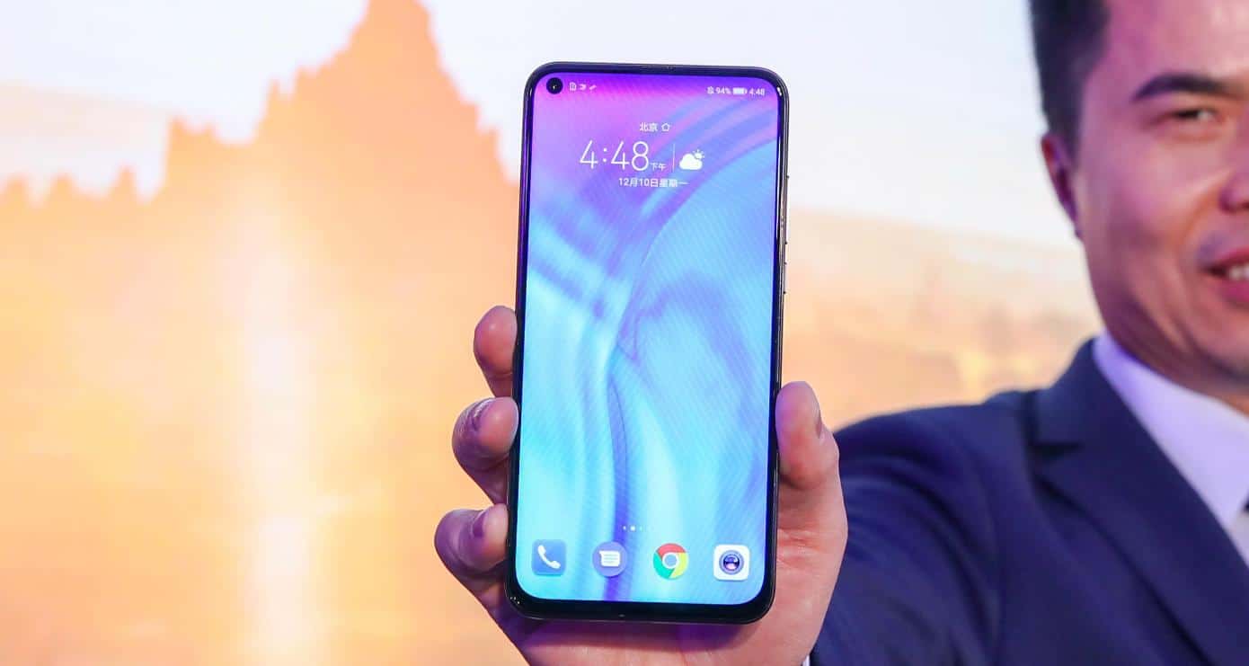 Report: Huawei expects international smartphone shipments to plummet