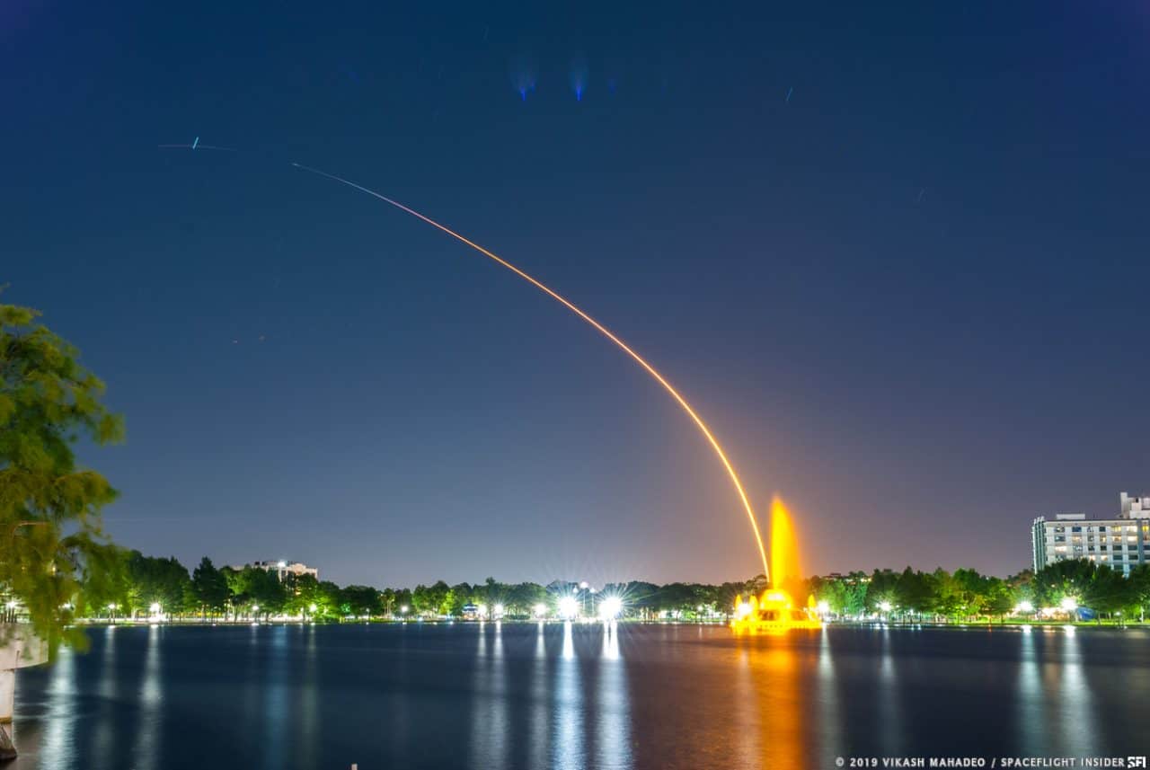 SCIENTISTS, SPACEX DEBATE STARLINK SATELLITES’ IMPACT ON NIGHT SKY