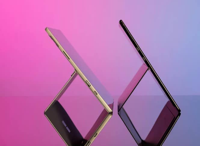 Vergecast: Microsoft’s big hardware bets this fall were a mixed bag