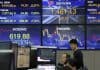 Asia stocks mixed; Australia and Hong Kong markets close earlier ahead of Christmas