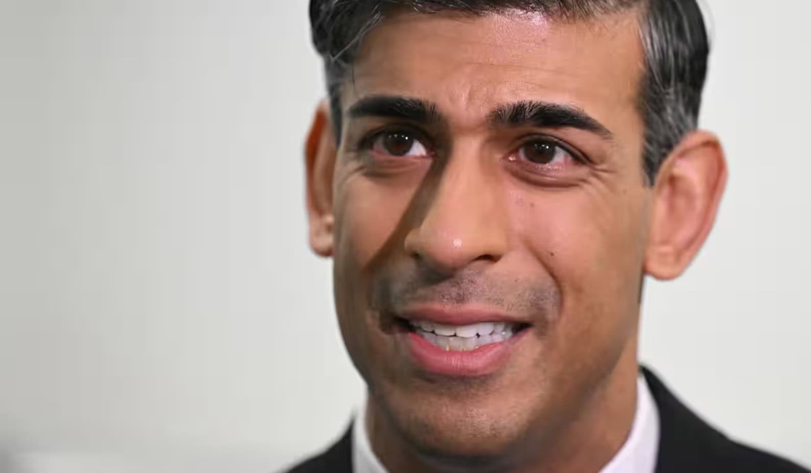 Signals are flashing red for Rishi Sunak’s economic growth pledge