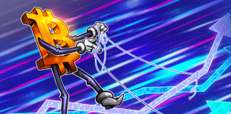 Bitcoin price gets ‘interesting’ as triple candle close sees $61.5K return