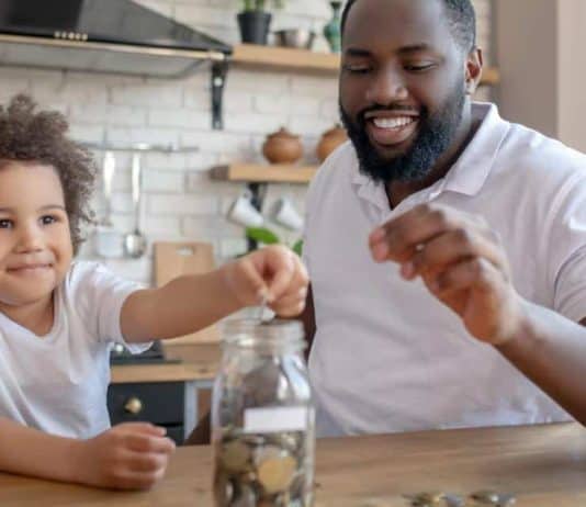 Seeking financial freedom? Charlotte money expert’s tips for living comfortably amid inflation