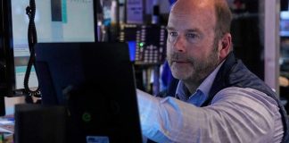 Stock market today: Dow, S&P 500 erase slide to rise for 5th straight day in lead up to Big Tech earnings