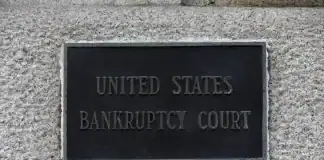 Bankrupt Genesis Health picks insider bid for its nursing homes