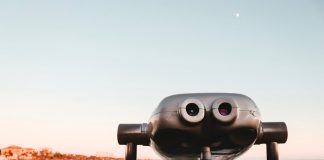 Record Capital Flows Transform American Tech Giants Into AI Powerhouses