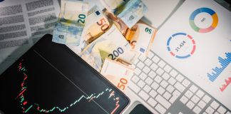 Smart Investors Are Building Growth Portfolios That Beat Market Returns