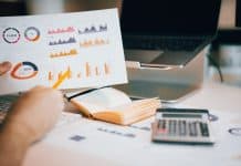 Smart Investors Track These Key Metrics to Maximize Retirement Fund Performance