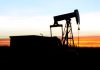 Oil Slides as Iran Says Talks With US to End War Are Continuing