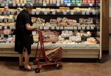 Social Security 2027 COLA estimate rises, thanks to soaring inflation