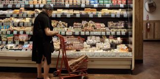 Social Security 2027 COLA estimate rises, thanks to soaring inflation