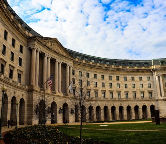 Inside the Federal Reserve Policy Shift That’s Reshaping Market Dynamics