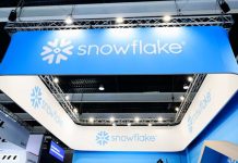 Snowflake stock soars on growing enterprise AI demand, AWS partnership