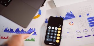 Smart Money Moves That Transform Average Savers Into Wealthy Investors