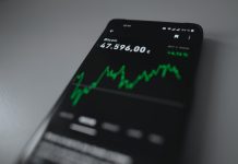 Wall Street Analysts Reveal How Market Breadth Indicators Signal Hidden Investment Opportunities