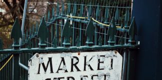 Wall Street Heavyweights Sound the Alarm as Market Correction Warning Signals Intensify
