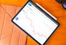Smart Investors Are Tracking These Critical Retirement Fund Performance Metrics