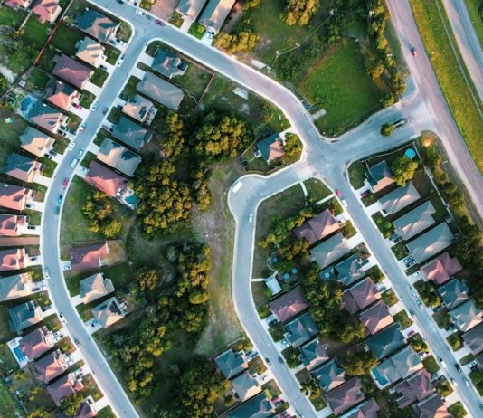 The Signal From Housing Markets That’s Reshaping American Investment Strategy